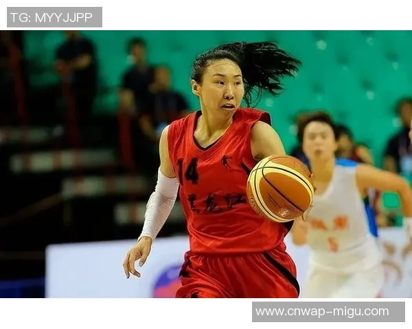 中国篮球名人堂盛典苗立杰杨洁传承情深巩晓彬姚明幽默互动引发全场欢笑